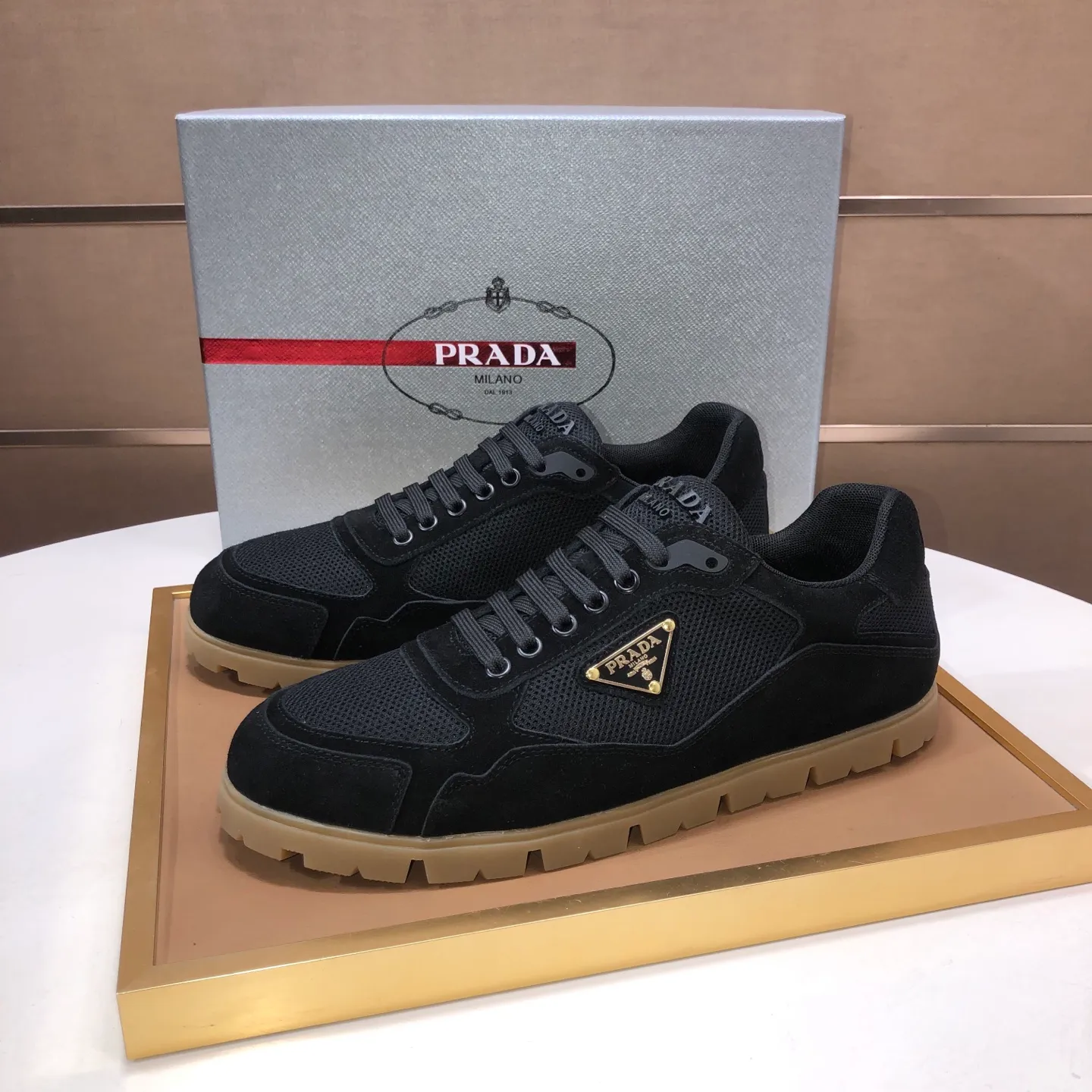 Men's shoes 💰540💰[PRADA] Top original, new season, high-quality original cow products, top imported calfskin with original imported glue, imported cowhide inside with original cowhide feet, original outsole! Quality guaranteed! Code 38-45 (45 customized)